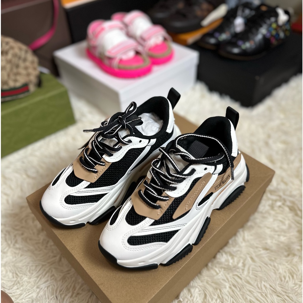Steve Madden Brand New